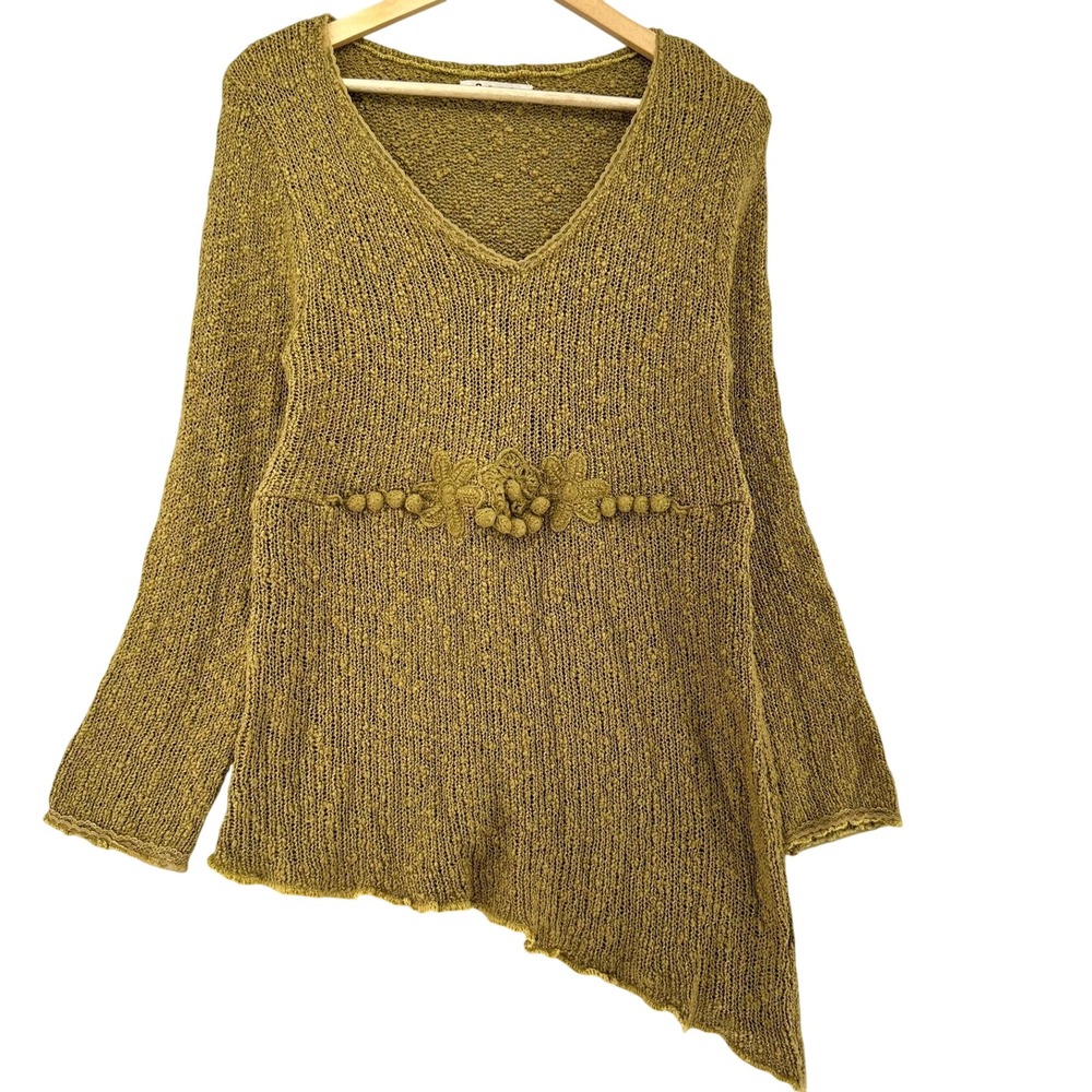 Saga Mustard Yellow Asymmetrical V-Neck Knit Sweater Floral SZ 3 Med. Y2K Floral